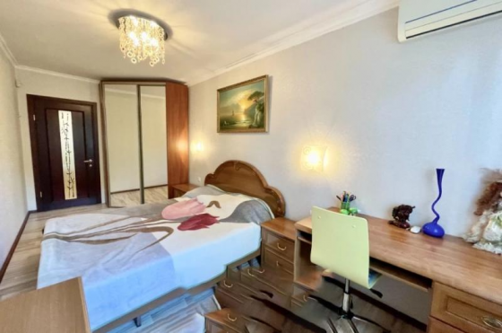 Трехкомнатная на Набережной Донецк