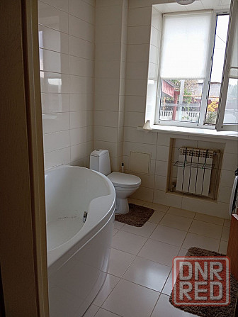 3 ком. Буденновский р-н, горячая/холодная вода круглосуточно, автономное отопление, парковка Донецк - изображение 10