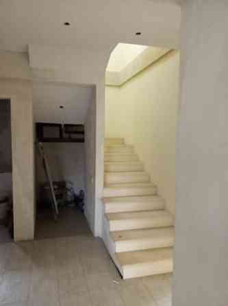 Просторный 2х. этажный дом в Калининском районе города Донецка Донецк