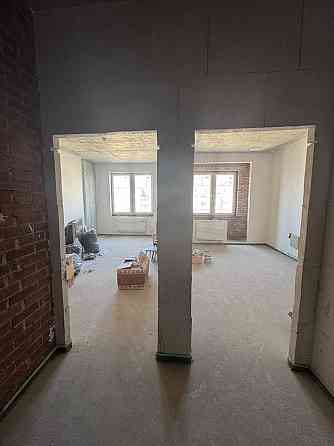 Двухкомнатная в жк диск Донецк