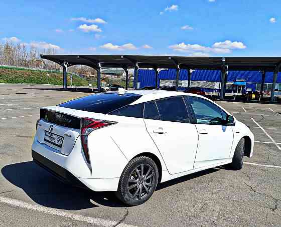 Toyota Prius Hybrid Донецк
