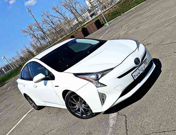 Toyota Prius Hybrid Донецк