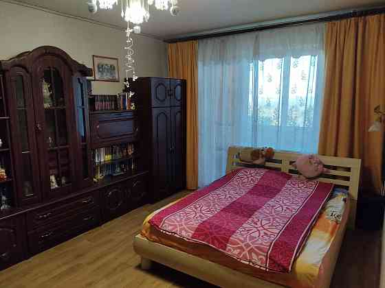 2-комнатная, Киевский исполком, Политбойцов Донецк
