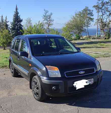 Продается автомобиль Мариуполь