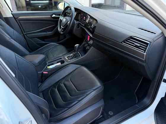 Volkswagen Jetta SEL Premium Макеевка