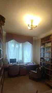 3-х комнатная квартира на бульваре Пушкина. Срочная продажа. Донецк