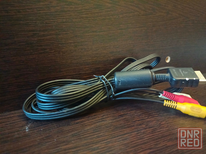 Оригинальный AV-кабель Sony для PS2 / PS3 Макеевка - изображение 3