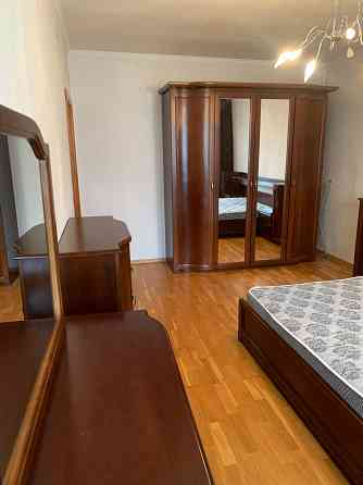 Сдам 3-х комнатную квартиру Центр Донецк