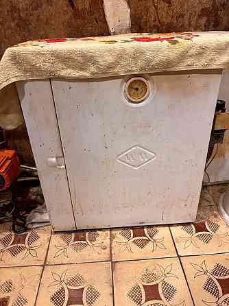 Продаётся 3 комн. кв. р-он Черёмушки Макеевка