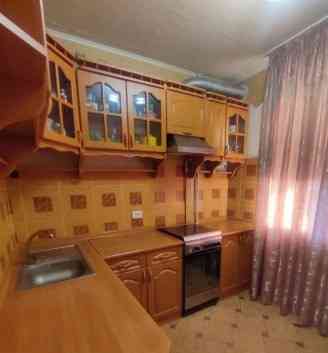 Продается просторная 3-х комнатная квартира в Зеленом, Горняцкий район Макеевка