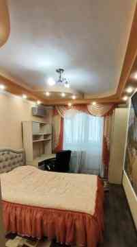 Продается просторная 3-х комнатная квартира в Зеленом, Горняцкий район Макеевка