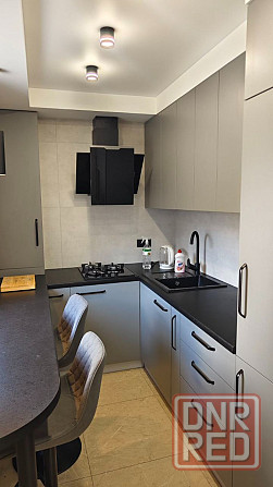 Сдаётся 1-комнатная квартира в Киевском районе, Белый Лебедь Донецк - изображение 6