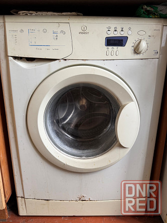 Стиральная машина Indesit (на запчасти или восстановление) WISE 107 X Макеевка - изображение 1