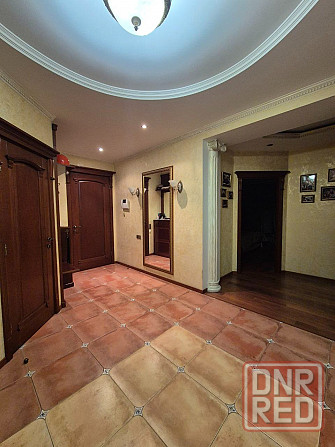 Продажа 5 комнатной квартиры в Ворошиловском районе, улица Постышева. Донецк - изображение 2