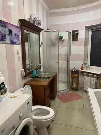 Продаю 8-и комнатный дом в Калининском районе, пр. Мира Донецк