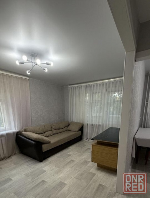 Сдаю однокомнатную квартиру 32.0 м² этаж 2/5 город Донецк, Калининский Донецк - изображение 2