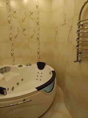 Продается 3 комнатная кв. набережная.. Донецк