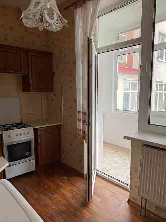 Продам 3-х комнатную квартиру в шестиэтажном новом доме на Школьном б-ре! Ворошиловский! Донецк