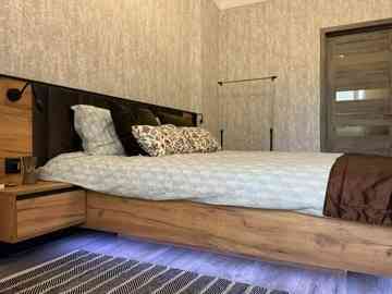 Сдам отличную 2-комнатную квартиру 55 м2 Калининский р-н Донецк