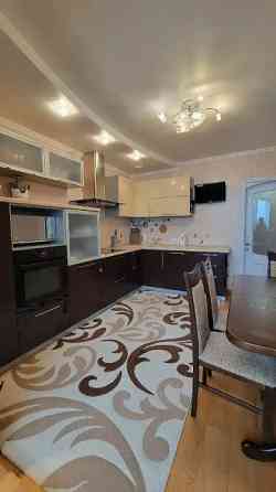 Сдается 3-комнатная квартира в Ворошиловском районе Донецк