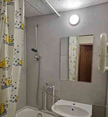 Сдается: Двухкомнатная квартира Этаж: 4/9 Район: Будённовский Донецк