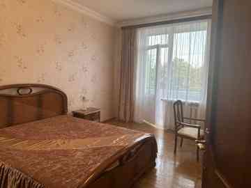 Сдается 3-комнатная квартира в Ворошиловском районе Донецк