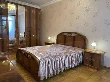 Сдается 3-комнатная квартира в Ворошиловском районе Донецк