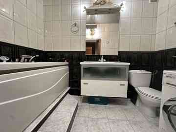 Сдается 3-комнатная квартира в Ворошиловском районе Донецк