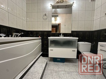 Сдается 3-комнатная квартира в Ворошиловском районе Донецк - изображение 1