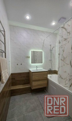 Сдается двухкомнатная квартира с современным ремонтом на 3ом этаже а Ворошиловском районе Донецк - изображение 2