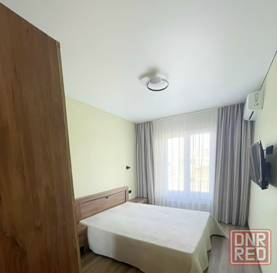 Сдаётся новая 1-комнатная квартира с кухней гостиной.Район развит инфраструктурой Донецк - изображение 1