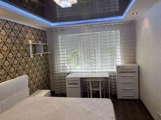 Сдаётся: двухкомнатная квартира Район: Буденновский Донецк