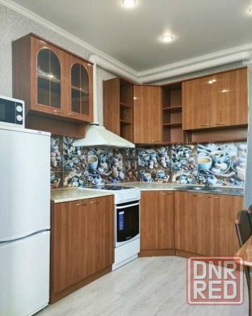 Сдается однокомнатная квартира с современным ремонтом на 5ом этаже в Буденовском районе Донецк - изображение 4