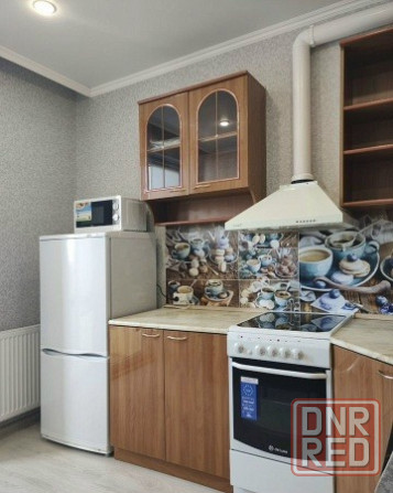 Сдается однокомнатная квартира с современным ремонтом на 5ом этаже в Буденовском районе Донецк - изображение 3