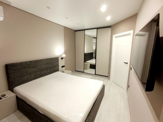 Сдаётся однокомнатная квартира с хорошим ремонтом, всё новое, Калининский район Донецк