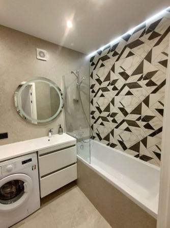 Сдаётся однокомнатная квартира с хорошим ремонтом, всё новое, Калининский район Донецк