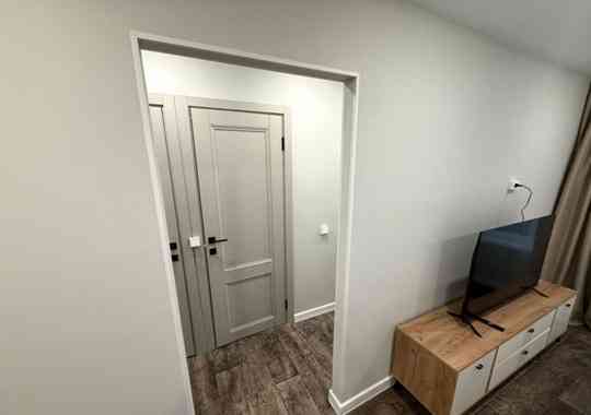 Сдается однокомнатная квартира с классным ремонтом на 2ом этаже в Ленинском районе Донецк