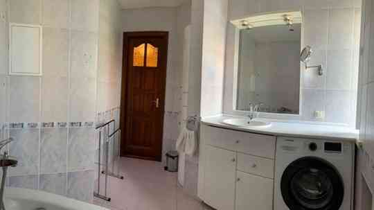 Сдается двухкомнатная квартира в Ленинском районе Донецк