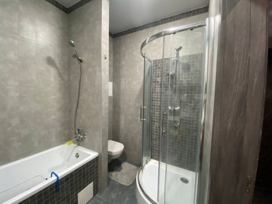 Сдаётся 2-х комнатная квартира-студия в Ворошиловском р-не Донецк