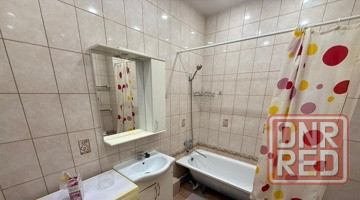 Сдаю однокомнатную квартиру 45.0 м² этаж 5/9 город Донецк, Пролетарский район Донецк - изображение 1