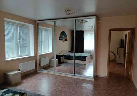 Сдаю 2-х комнатную квартиру-студию 56.0 м² этаж 2/10 город Донецк, Киевский район Донецк