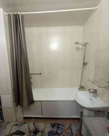 Сдаю 2-х комнатную квартиру-студию 56.0 м² этаж 2/10 город Донецк, Киевский район Донецк