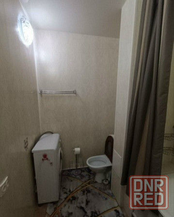 Сдаю 2-х комнатную квартиру-студию 56.0 м² этаж 2/10 город Донецк, Киевский район Донецк - изображение 2