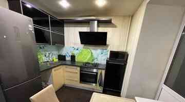 Сдаю двухкомнатную квартиру 62.0 м² этаж 4 город Донецк, Киевский район Донецк