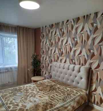 Сдается: Двухкомнатная квартира Этаж: 4/5 Район: Ленинский Донецк