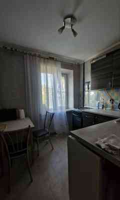 Сдаю двухкомнатную квартиру 49.0 м² этаж 3/5 город Донецк, Калининский район Донецк