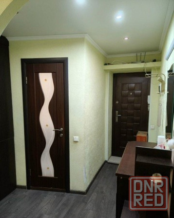 Сдаю двухкомнатную квартиру 44.0 м² этаж 5/5 город Донецк, Калининский район Донецк - изображение 3