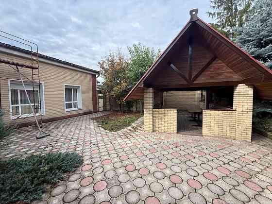 Продажа Офисного Помещения - 220 квадратных метров отдельно стоящего Здания - Проспект Мира ! Донецк