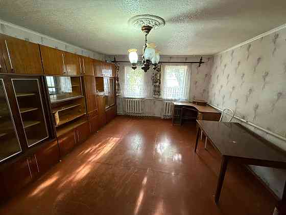 Продам дом с газом, 78 м.кв., участок 6 соток - Харцызск, ул. Крупской, Черемушки Харцызск