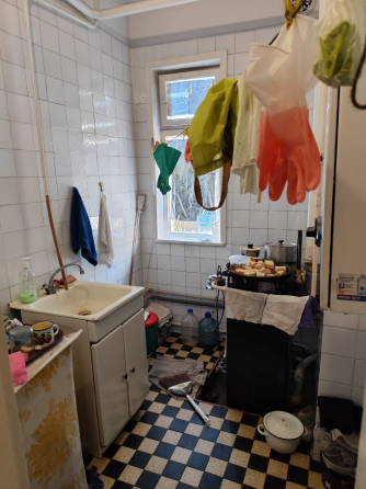 предлагается на продажу отличный отдельностоящий дом в г. Макеевке в центре города по ул. к. Либкнех Макеевка